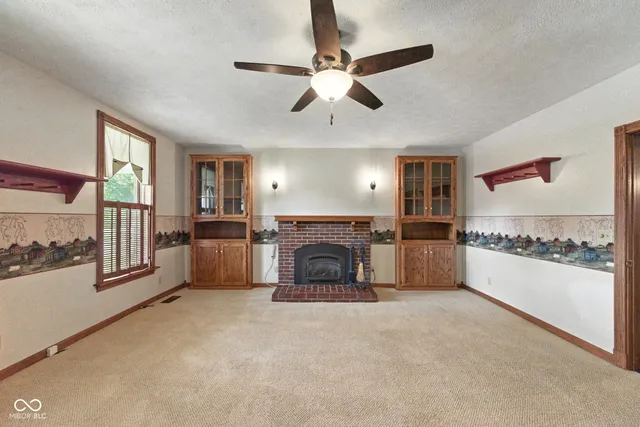 $278,999 | 416 6th Street, Covington, IN 47932