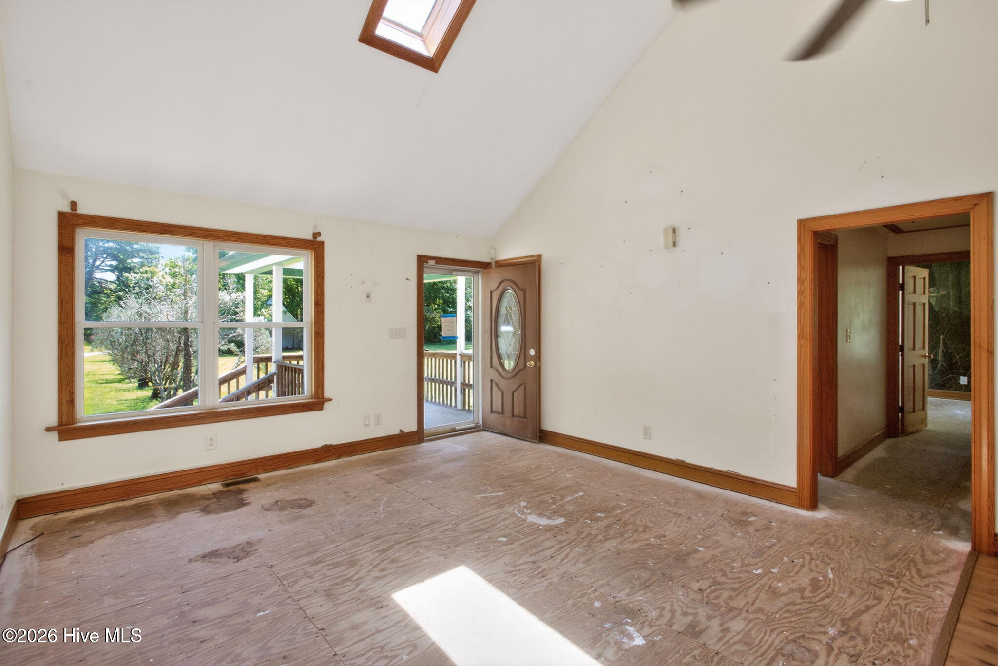 747 Silver Springs Road Sunbury, NC 27979 - Photo 4 of 33