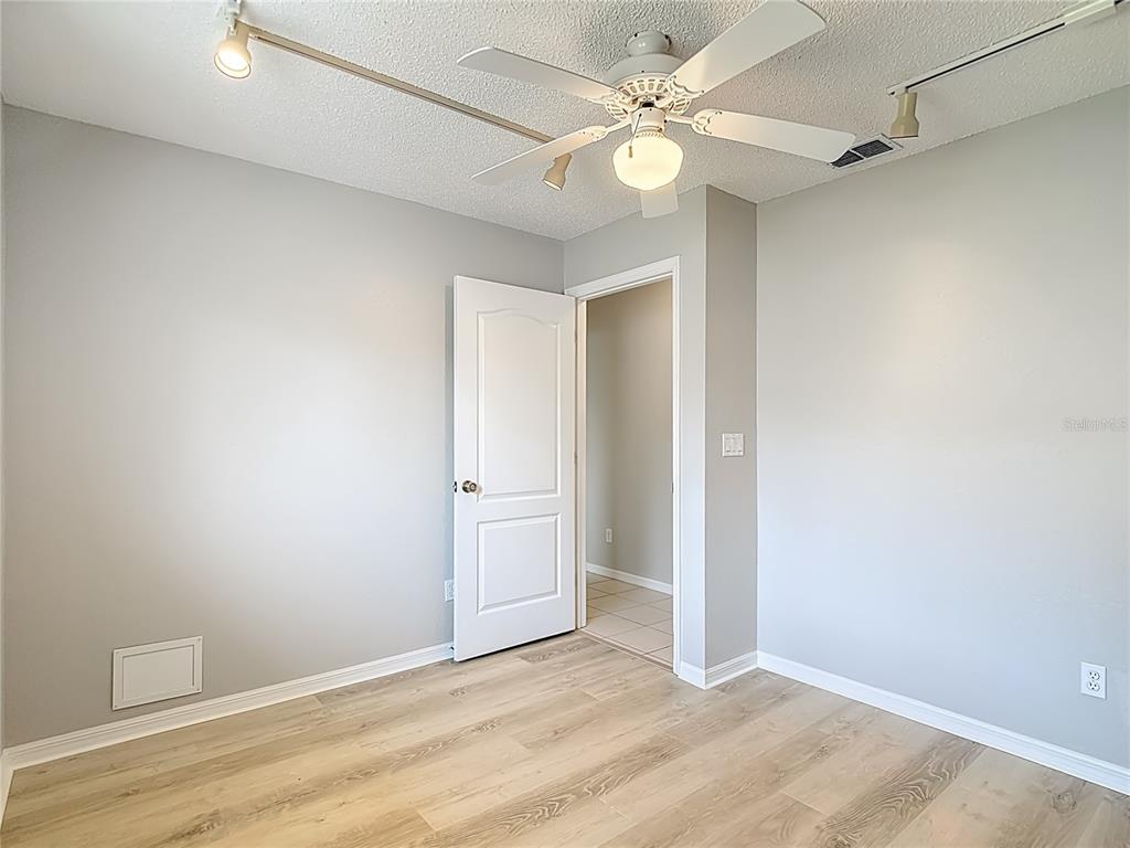 1039 Greenturf Road Spring Hill, FL 34608 - Photo 51 of 60