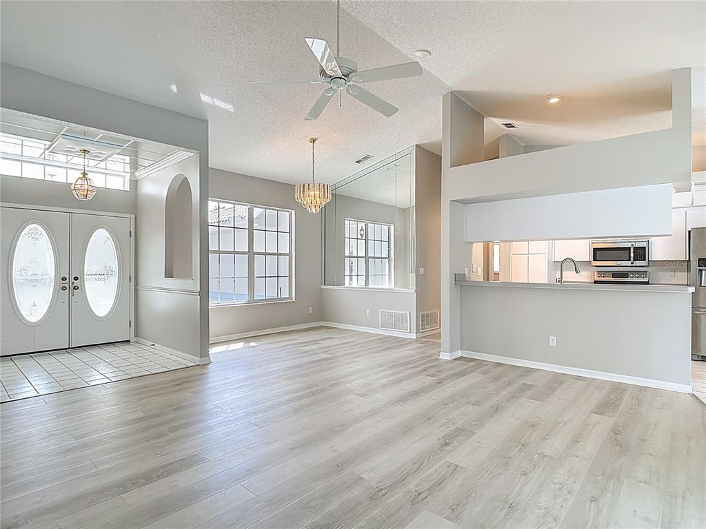 1039 Greenturf Road Spring Hill, FL 34608 - Photo 9 of 60