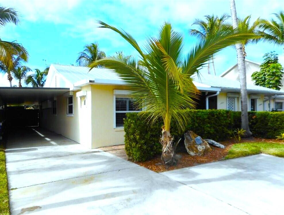 1903 Robalo Drive Vero Beach, FL 32960 - Photo 1 of 37 1