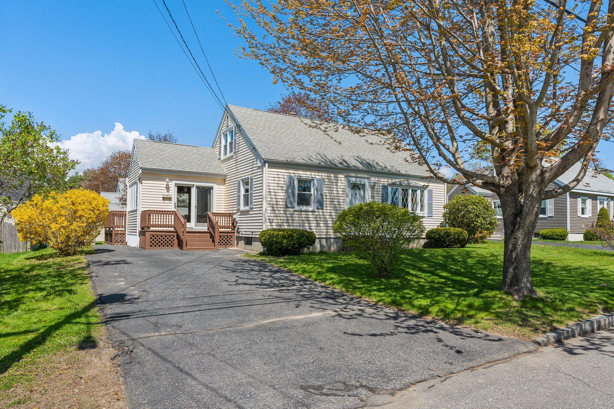 45 Hicks Street Portland, ME 04103 - Photo 3 of 34 Exterior - Front