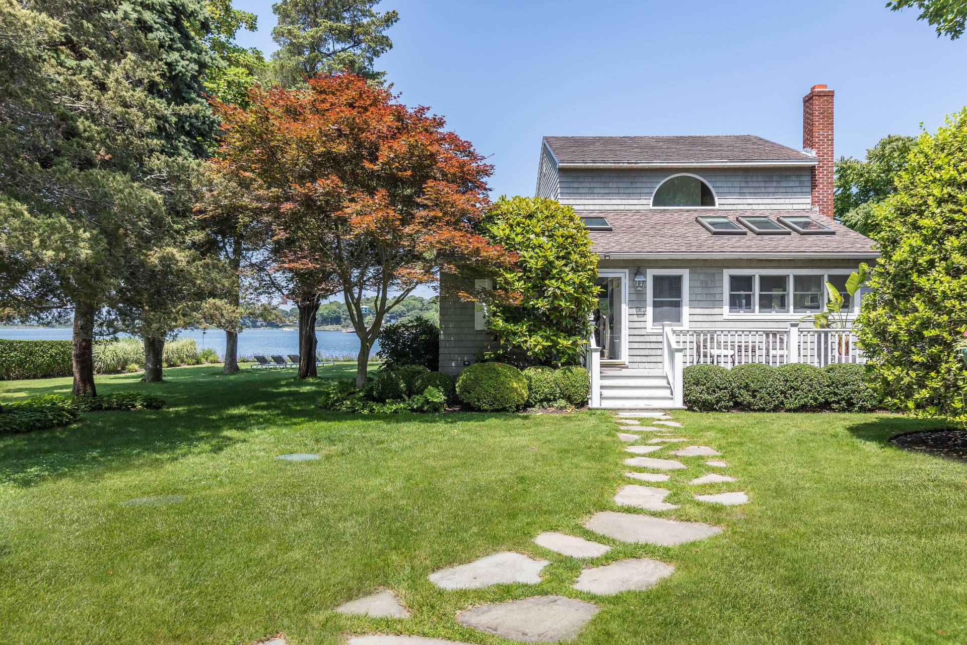 23 Bayview Road Sag Harbor, NY 11963 - Photo 12 of 28 Gallery Image 12