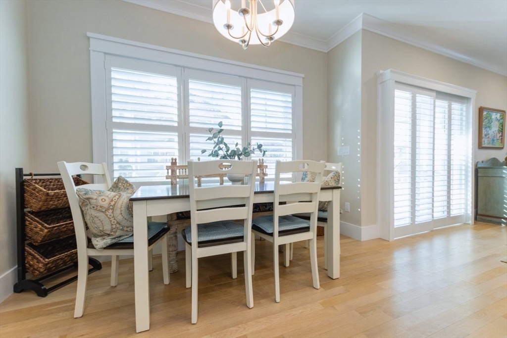 401 Albemarle Road, Unit 2 Newton, MA 02460 - Photo 6 of 41 Gallery Image 6
