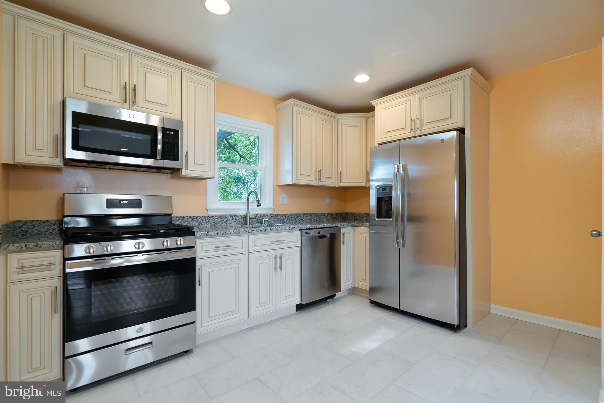 5519 Decatur Street Bladensburg, MD 20710 - Photo 6 of 30 Kitchen