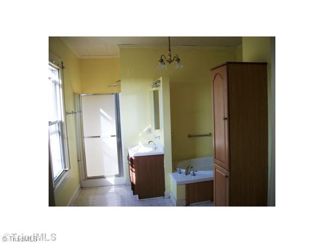385 Madison Road Mocksville, NC 27028 - Photo 10 of 10 Other Bath.