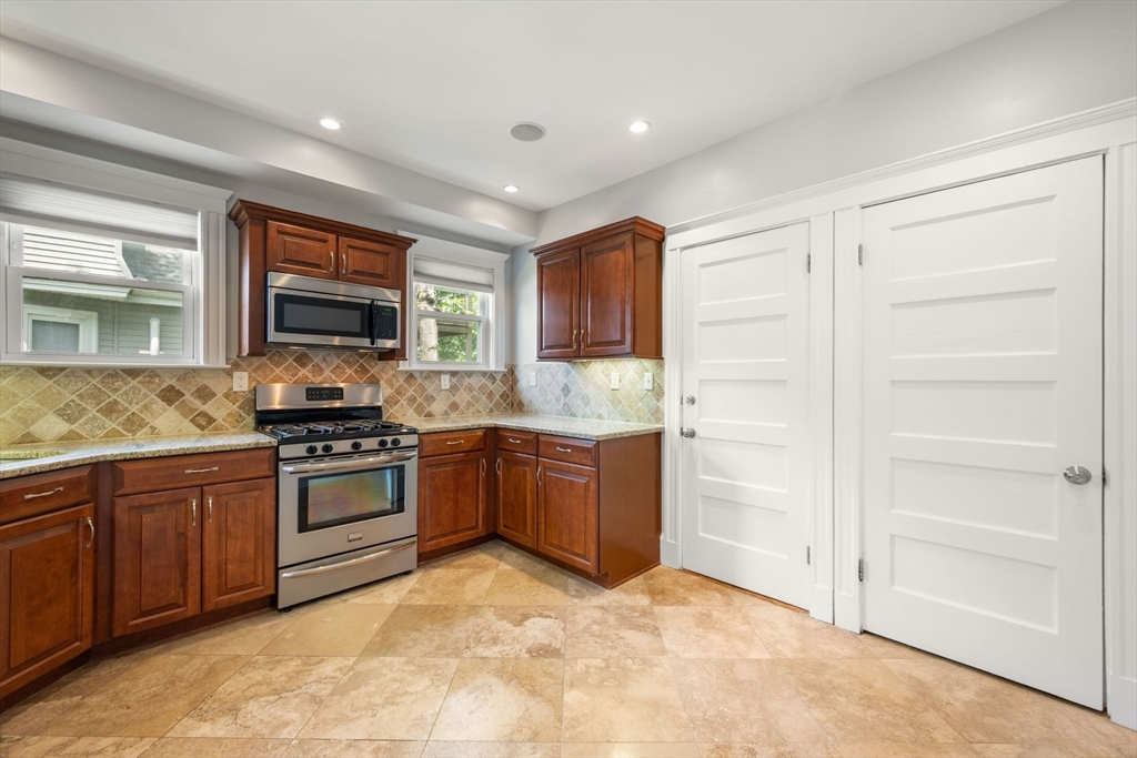 15 Haslet Street, Unit 2 Boston, MA 02131 - Photo 14 of 25