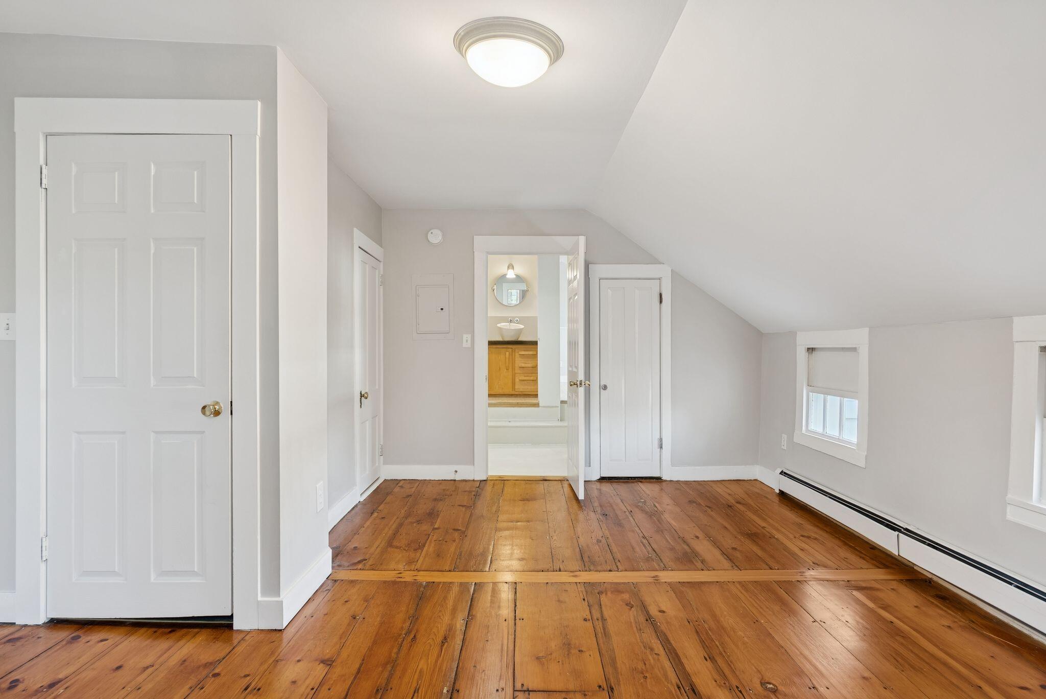 11 Parris Street, Unit 3 Portland, ME 04101 - Photo 23 of 39 38_DSC08307