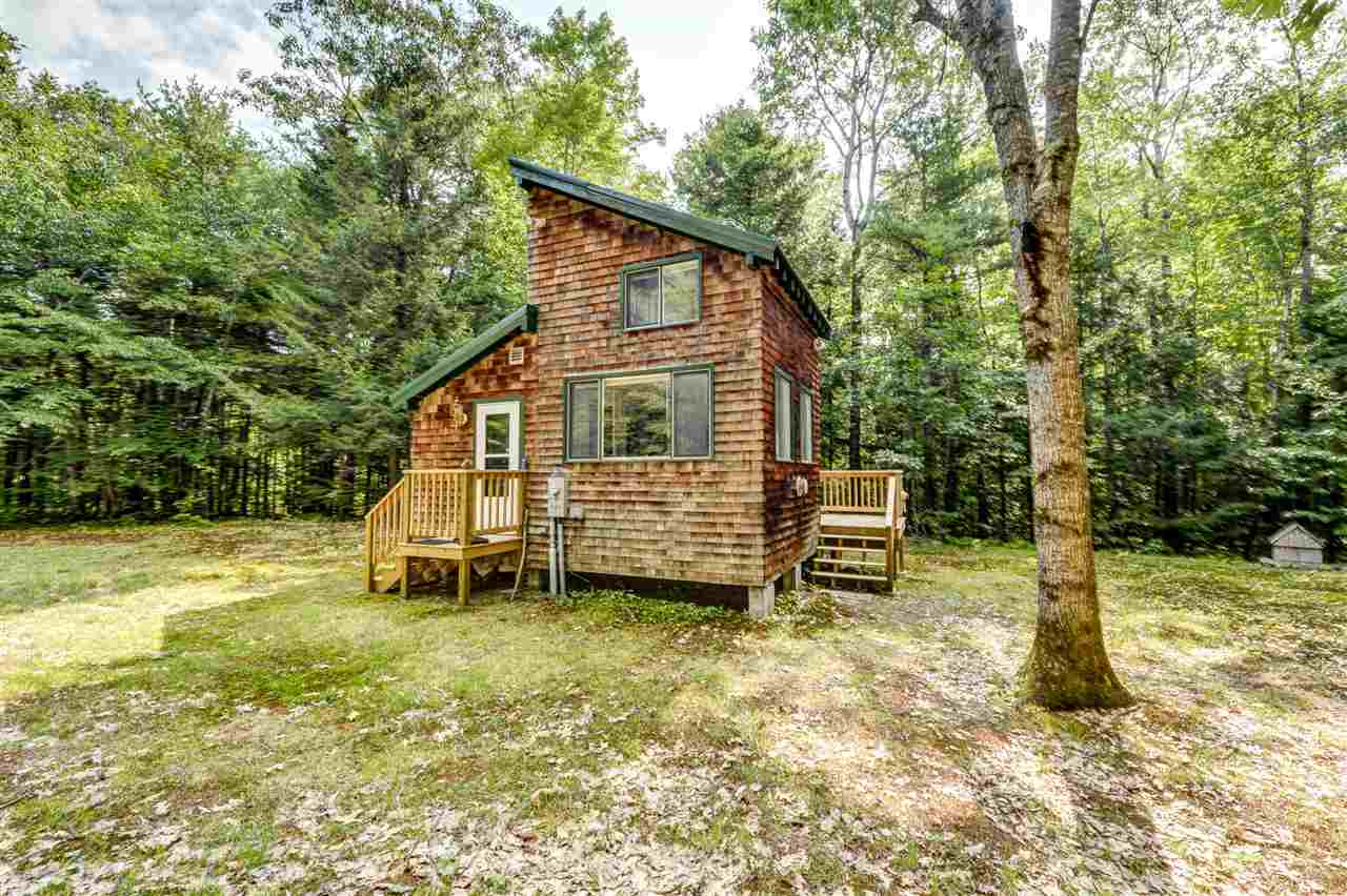 407 Passaconaway Road Conway, NH 03818 - Photo 2 of 19