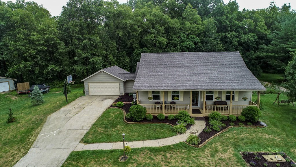 53368 Old Farm Road Elkhart, IN 46514 - Photo 1 of 28 Gallery Image 1