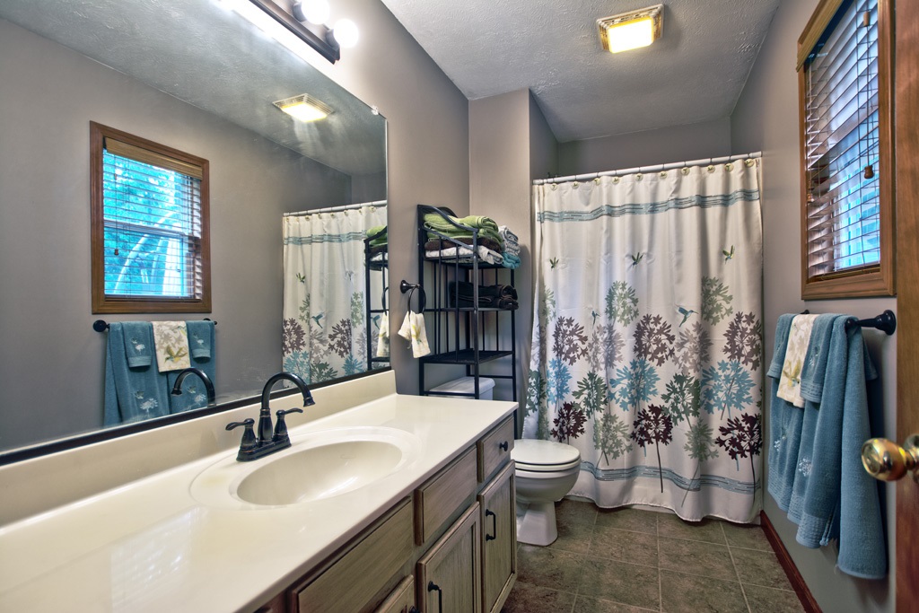 53368 Old Farm Road Elkhart, IN 46514 - Photo 13 of 28 Gallery Image 13