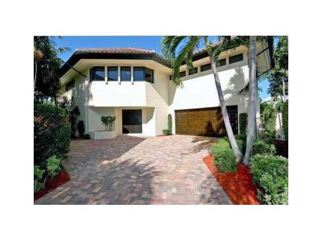 660 Boca Marina Court Boca Raton, FL 33487 - Photo 1 of 11 Primary Photo