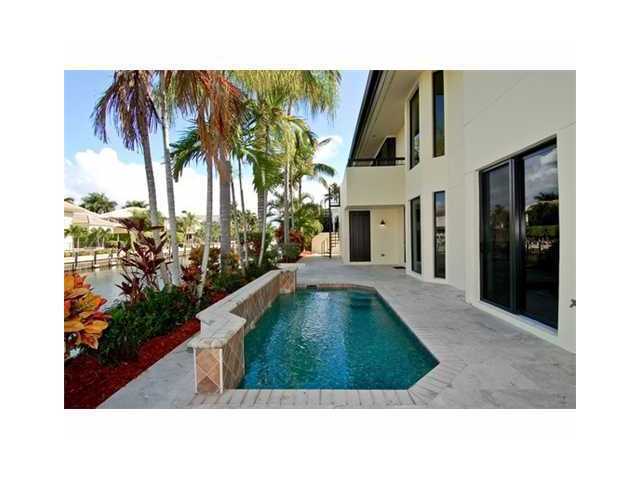 660 Boca Marina Court Boca Raton, FL 33487 - Photo 8 of 11 Pool Area and Back Patio