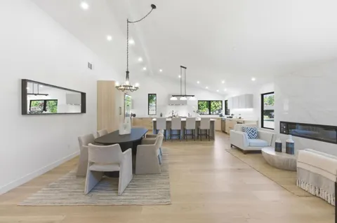 $2,880,000 | 2559 Fairglen Drive, San Jose, CA 95125
