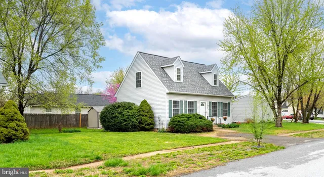 $279,000 | 115 Ranson Estates Circle, Ranson, WV 25438