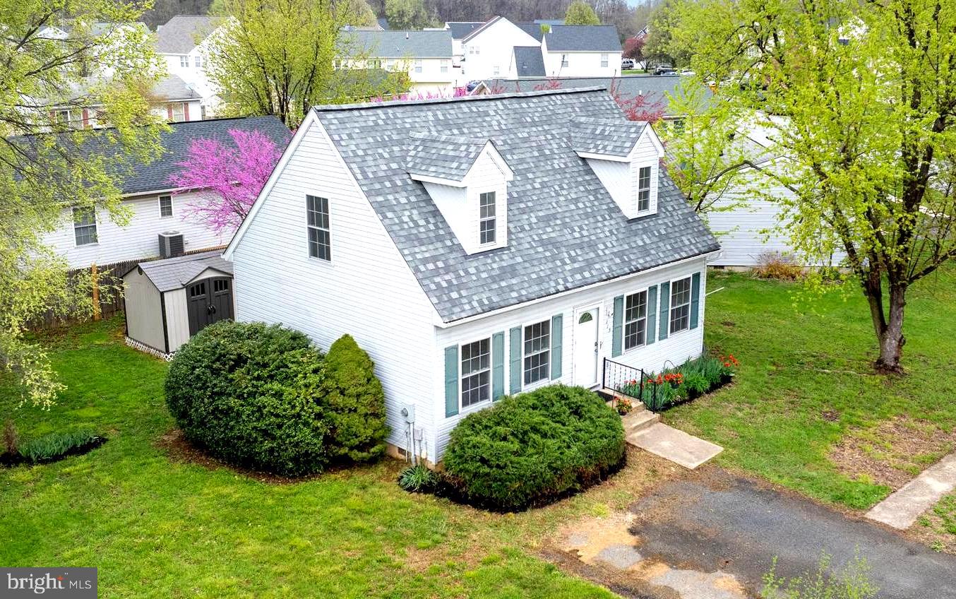 115 Ranson Estates Circle Ranson, WV 25438 - Photo 4 of 41