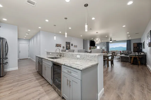 $888,888 | 60 Deer Crossing Way, Errol, NH 03579