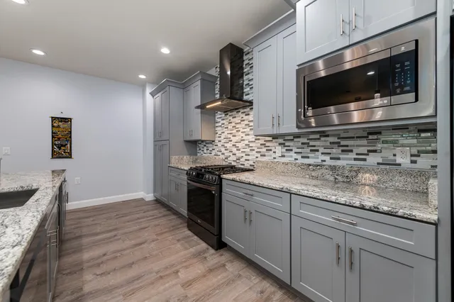 $888,888 | 60 Deer Crossing Way, Errol, NH 03579