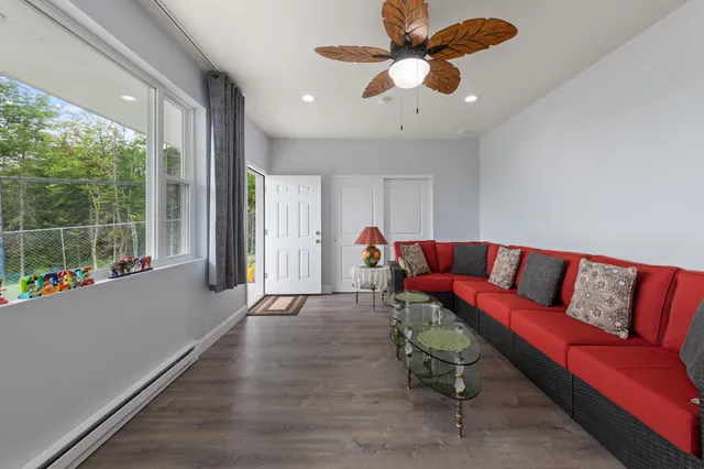 $888,888 | 60 Deer Crossing Way, Errol, NH 03579