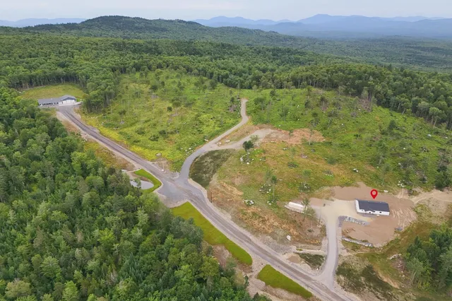 $888,888 | 60 Deer Crossing Way, Errol, NH 03579