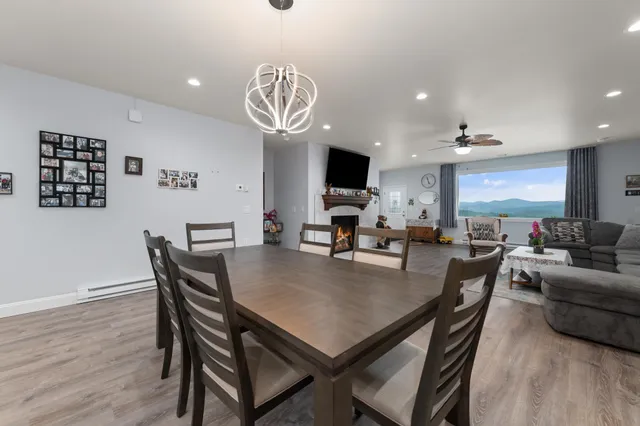 $888,888 | 60 Deer Crossing Way, Errol, NH 03579