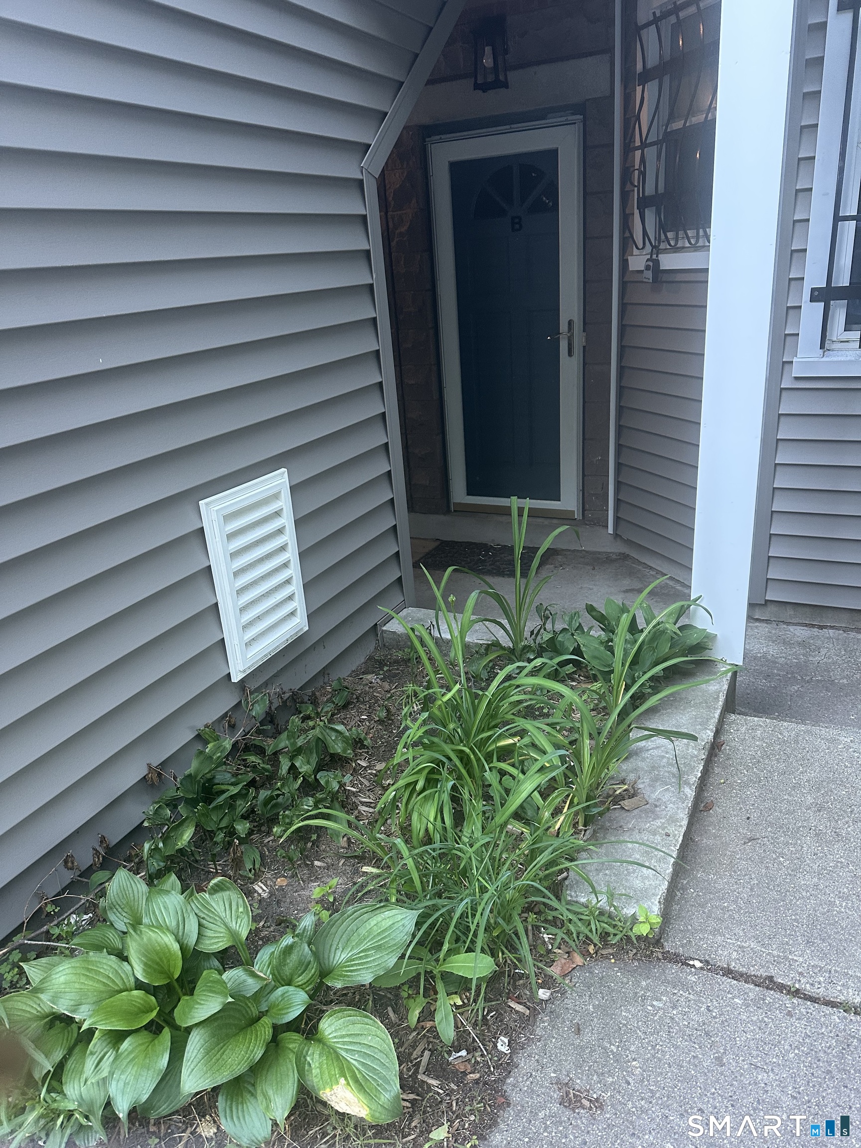 136 Maple Avenue, Unit B Hartford, CT 06114 - Photo 22 of 22