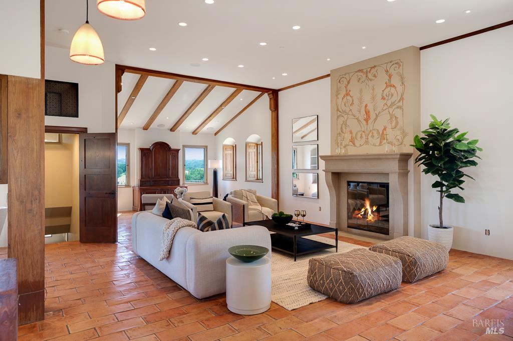 Undisclosed Address Healdsburg, CA 95448 - Photo 13 of 60