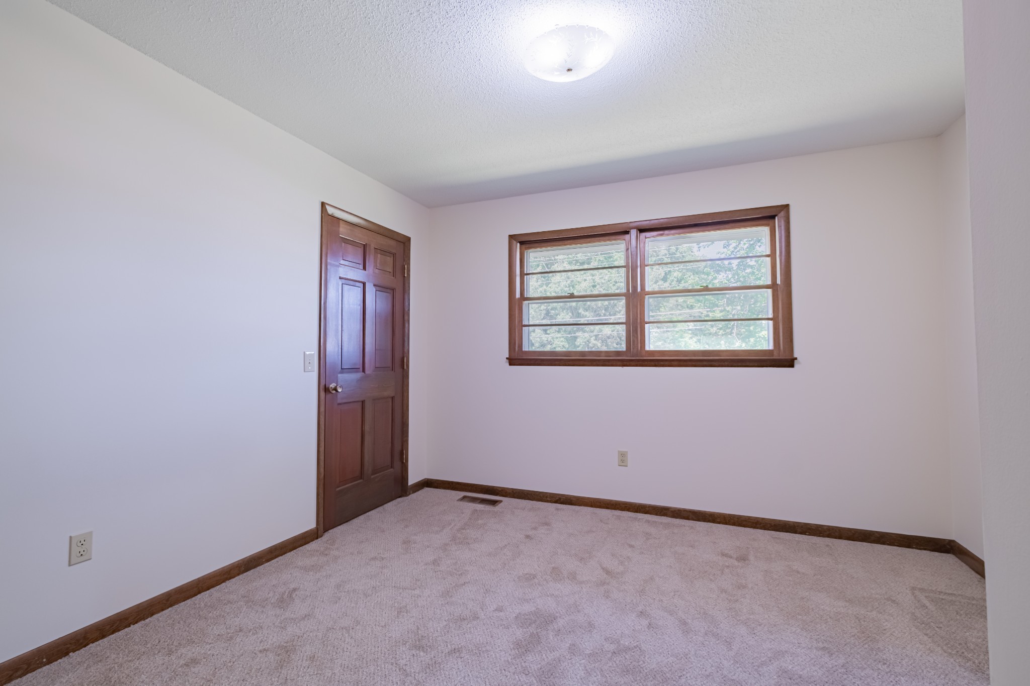 1319 Hills Chapel Road Manchester, TN 37355 - Photo 30 of 43 Gallery Image 30