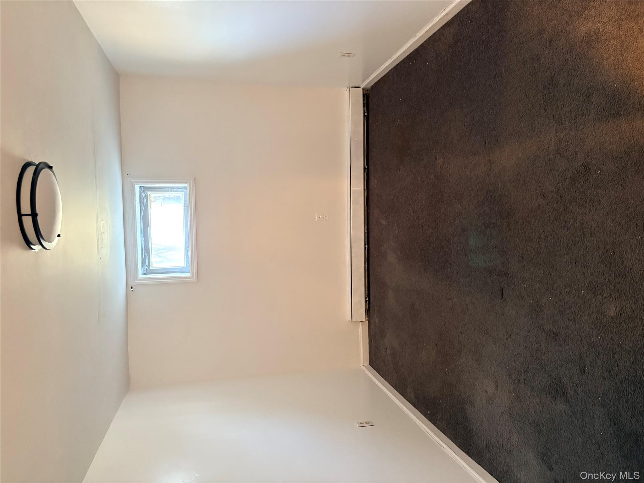77 Upper Road Middletown, NY 10940 - Photo 15 of 21 an empty room with a empty space