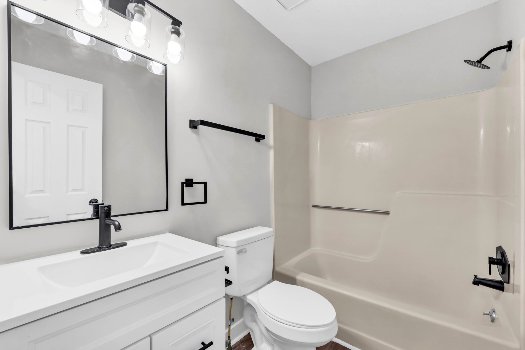 2622 Union Hall Road Clarksville, TN 37040 - Photo 15 of 20