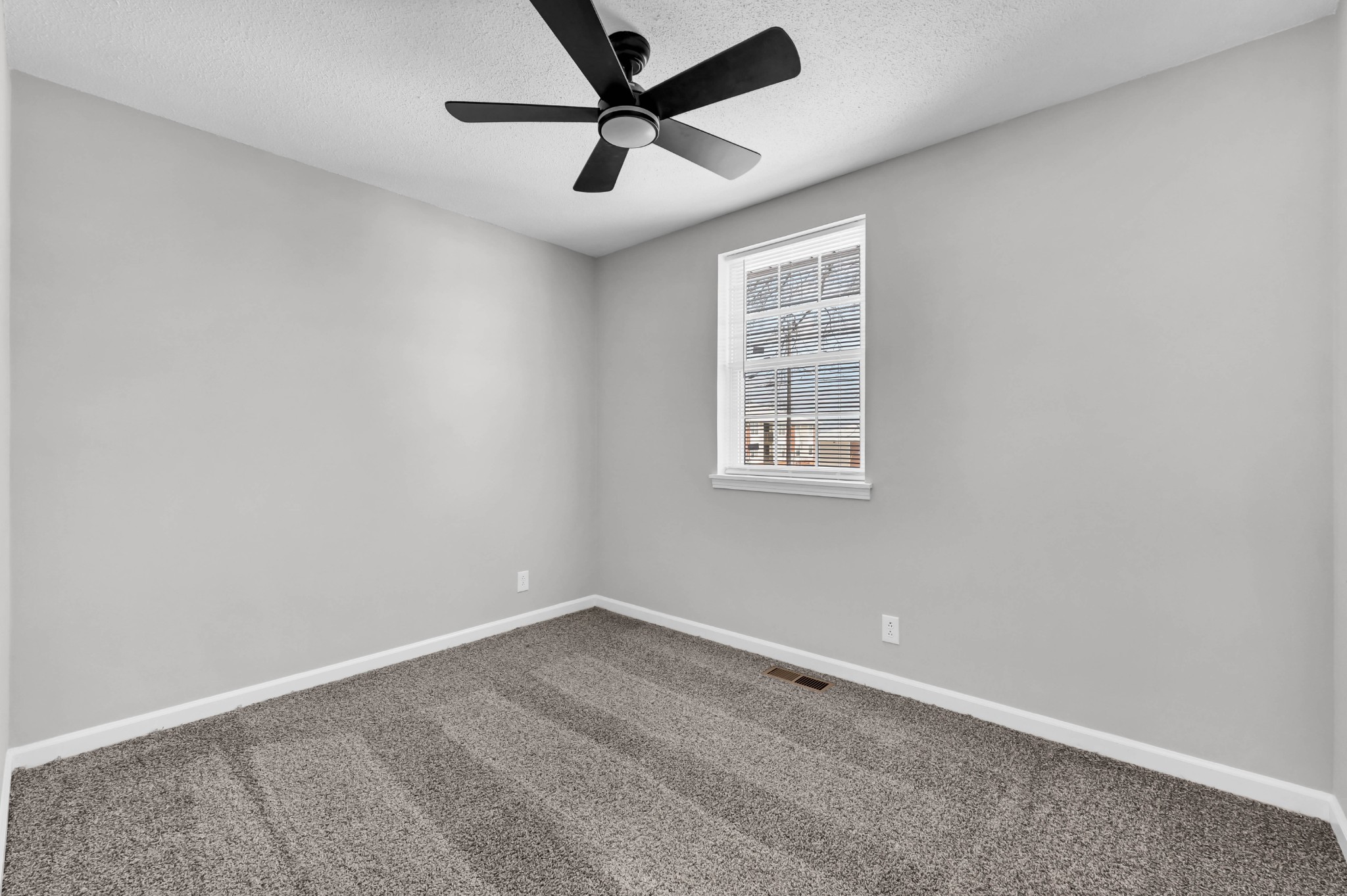 2622 Union Hall Road Clarksville, TN 37040 - Photo 16 of 20