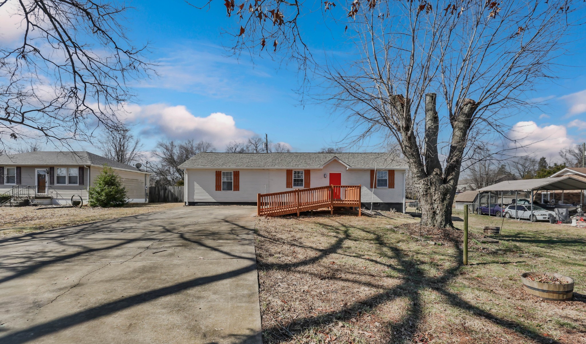 2622 Union Hall Road Clarksville, TN 37040 - Photo 2 of 20