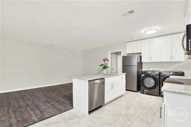 $1,650 | 1309 East 55th Street, Savannah, GA 31404