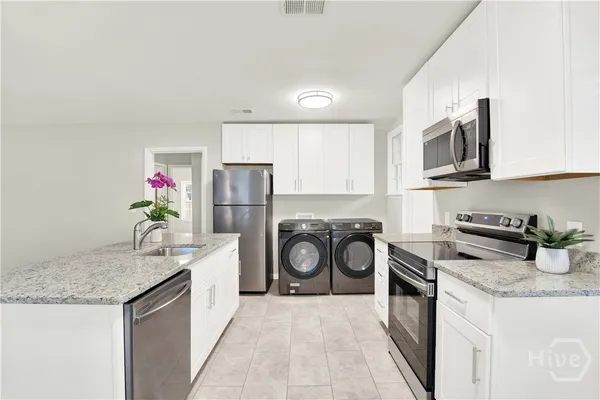 $1,650 | 1309 East 55th Street, Savannah, GA 31404