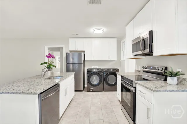 $1,650 | 1309 East 55th Street, Savannah, GA 31404