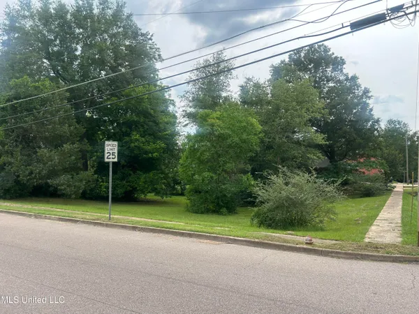 $4,900 | North East Street, Mendenhall, MS 39114
