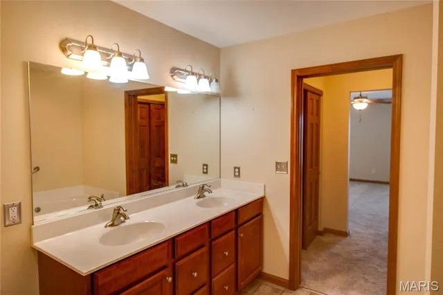 $224,250 | 1333 Magnolia Lane, Jerseyville, IL 62052