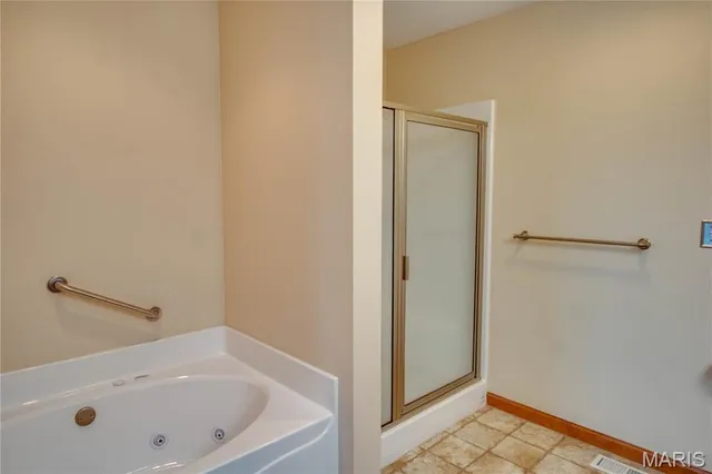 $224,250 | 1333 Magnolia Lane, Jerseyville, IL 62052