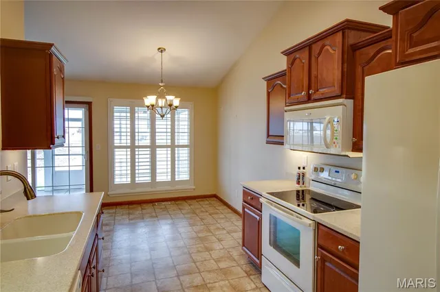 $224,250 | 1333 Magnolia Lane, Jerseyville, IL 62052