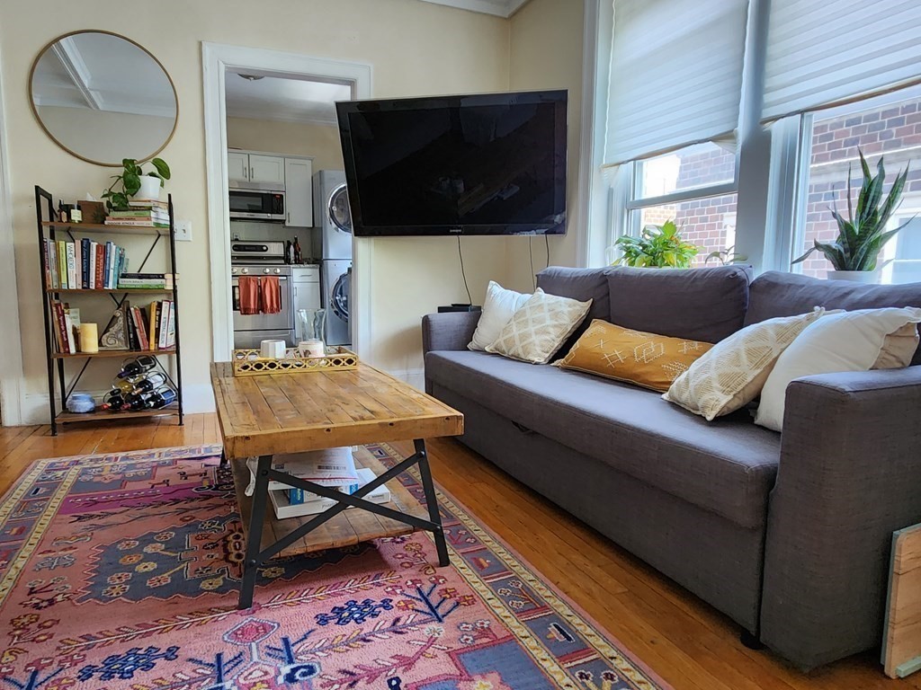 55 Thatcher Street, Unit 6 Brookline, MA 02446 - Photo 2 of 31