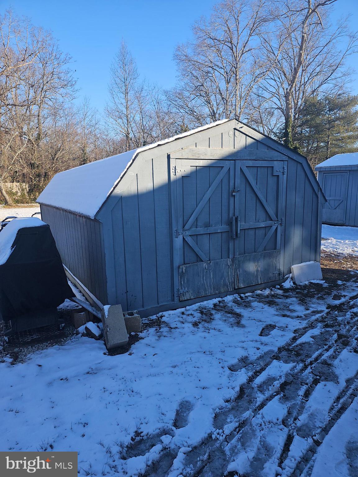 2891 Union Road Vineland, NJ 08361 - Photo 24 of 25 a view of backyard with barn and wooden fence