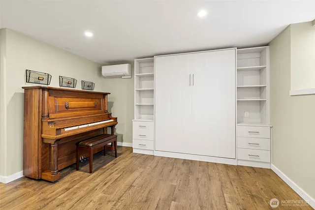 $4,400 | 3831 Letitia Avenue South, Seattle, WA 98118