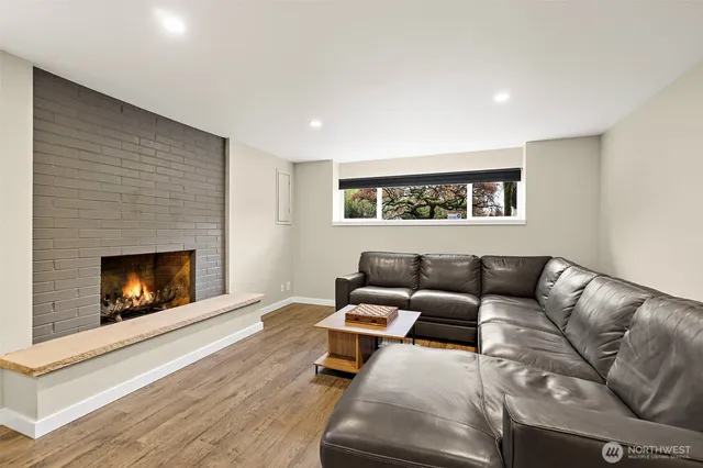 $4,400 | 3831 Letitia Avenue South, Seattle, WA 98118