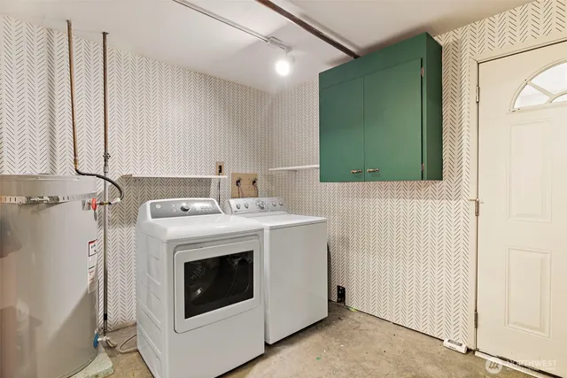 $4,400 | 3831 Letitia Avenue South, Seattle, WA 98118