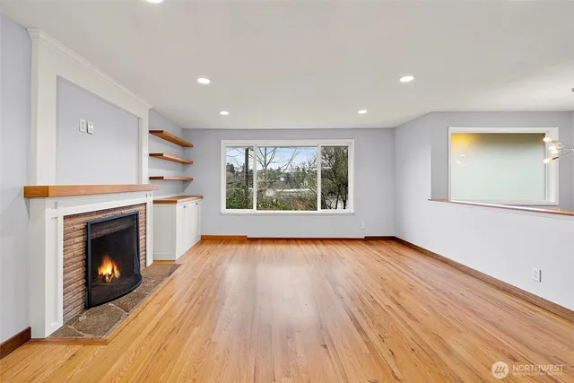 $4,400 | 3831 Letitia Avenue South, Seattle, WA 98118