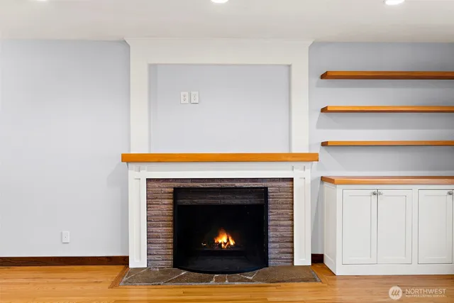 $4,400 | 3831 Letitia Avenue South, Seattle, WA 98118