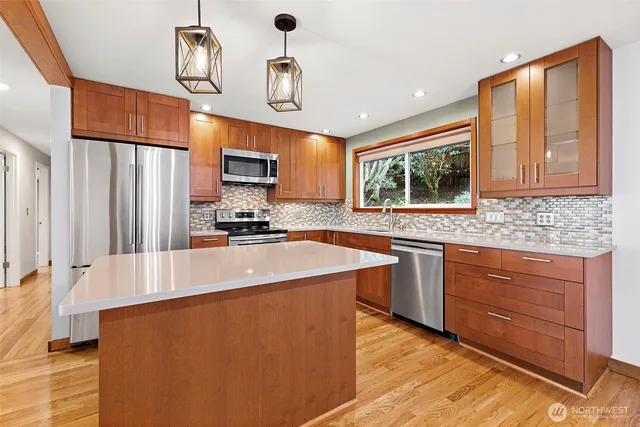 $4,400 | 3831 Letitia Avenue South, Seattle, WA 98118