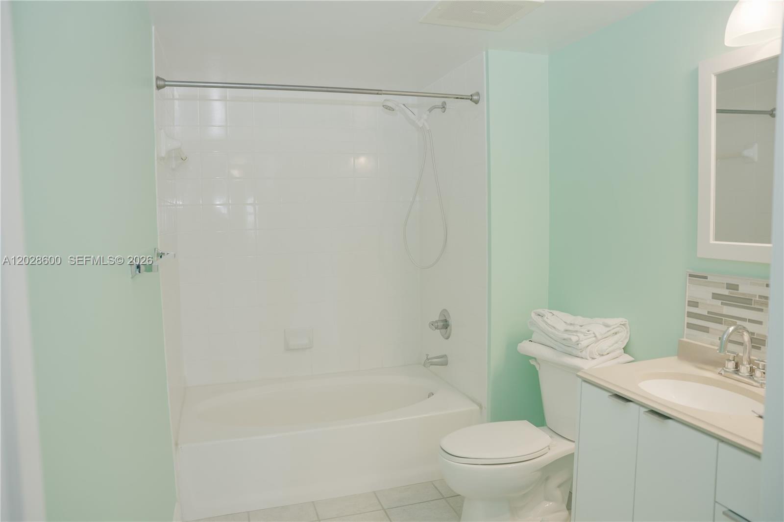 2665 Southwest 37th Avenue, Unit 405 Miami, FL 33133 - Photo 21 of 23