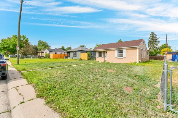 $406,000 | 3725 Jackson Street, Denver, CO 80205