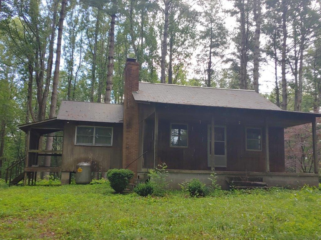 1123 Silverleaf Road Southeast Floyd, VA 24091 - Photo 2 of 13